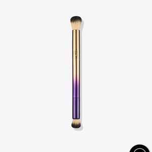 Tarte creaseless airbrusher concealer brush